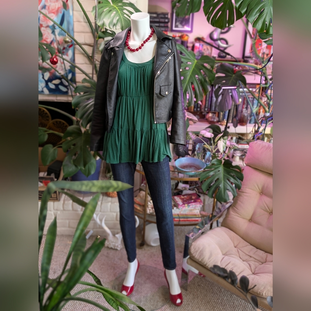 Mossimo Green Multi-Tiered Scoop Neck Jersey Top with Flutter Sleeves
